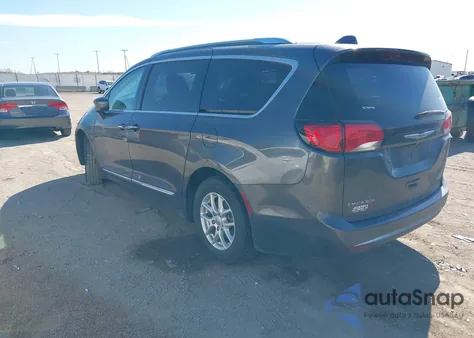 2020 Chrysler Pacifica Touring L z USA, uszkodzony, nr VIN 2C4RC1BG0LR285811